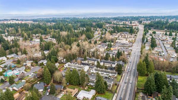 $2,200 / 2br - 1019ft2 - 2B/2B, ventilador de techo, ubicado en Everett (525 112th St SE, Everett, WA)63799910225281120