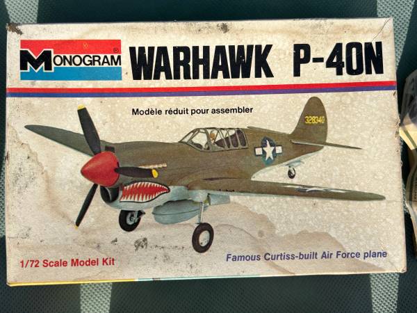 6 Plastic MODELS Warhawk P-40N Plane, Leopard and Tiger Tank, +3 more 1