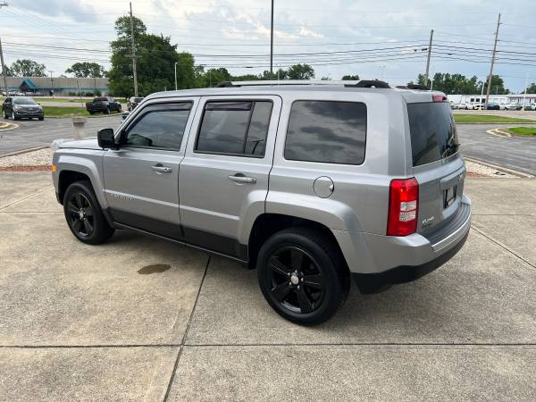 2016 JEEP PATRIOT HIGH ALTITUDE 4X4 / CARFAX LIMPIO - $9,900 (GREENFIELD)63621979093505124