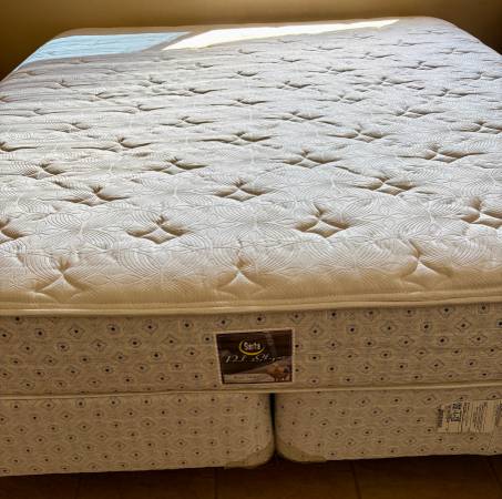 Serta Perfect Sleeper California-King bed set 1