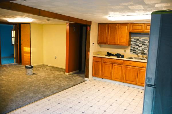 $2600.00 / 4br - 2200ft2 - Spacious 4 Bed/2 Bath Single Family Home in Binghamton, NY - Available64035575621634124