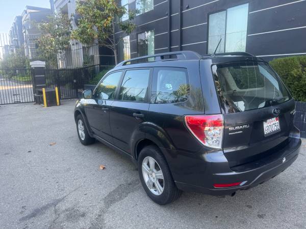 2011 Subaru Forester 2.5 X AWD - $6,700 (Burbank)63623900707971121