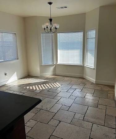$1,301 / 4br - 2317ft2 - Family-Friendly 4BR Home (Fresno)63798509538305122