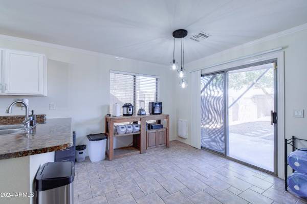 $375,000 / 3br - 1540ft2 - 3 Bed Residential in Mesa (Mesa, AZ, $375,000) (Mesa, AZ)64143915139458124