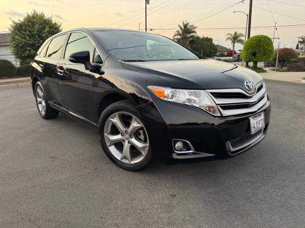 2013 Toyota Venza XLE One owner - $11,900 (San Pedro)63437264339459123