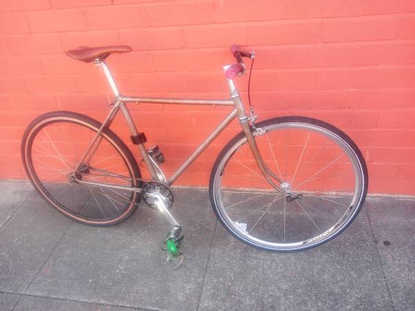 Bicicleta de carretera de una velocidad 'Centurion'. ¡Construida a medida! - $160 (richmond / point / annex)63471254796545120