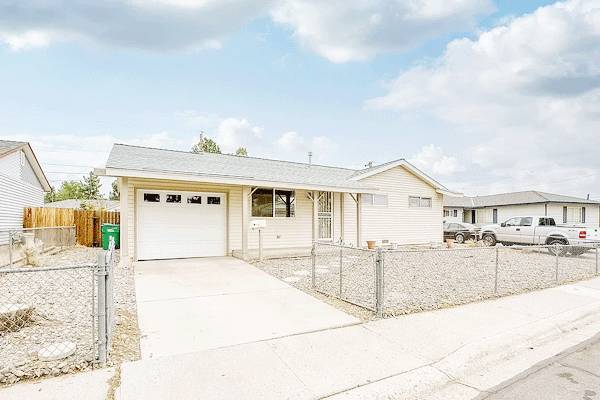 $766 / 3br - Newly updated house! ready now for rent. (Reno, NV)63682255327617120