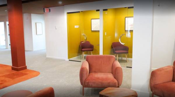 $805 Private Office - 20th & Dodge. (Omaha)64020843937794122