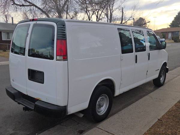 1998 GMC Savana 3500 - Photo 5