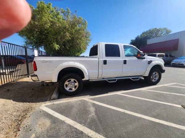 2010 Ford F350 XLT Crew Cab 4x4 - $9,999 (dublin / pleasanton / livermore)63654702658435122
