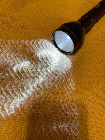 Maglite flash light 1