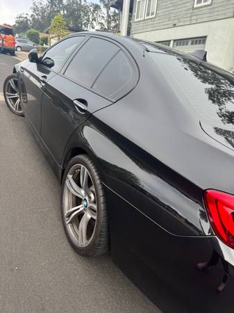 2013 M5 - Como nuevo - $32,999 (millbrae)63471173356931121