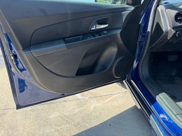 2012 Cruze - $4500 (Niágara Falls)63483389675649123