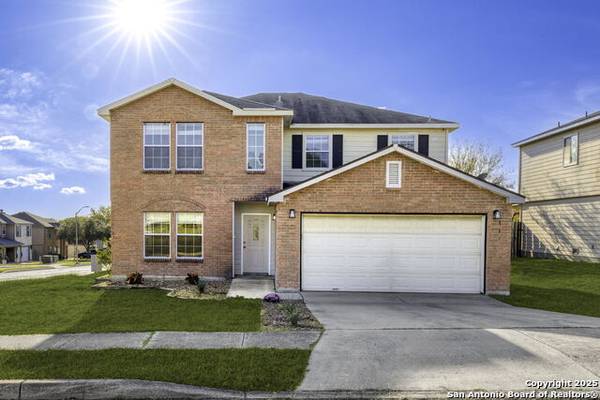 Home in Cibolo. 4 Beds, 3 Baths 1