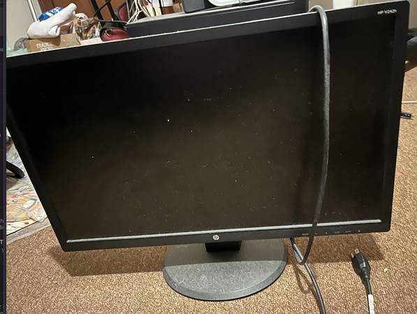 HP V242h 24" Full HD LED LCD Monitor, 16:9 Very good/exc condition 1
