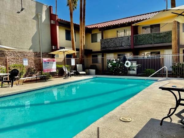 $1,895 / 2br - Ask About Free Rent – Remodeled 2 Bedroom La Quinta (la quinta, palm desert, indio, bermuda dunes)63686191904769122