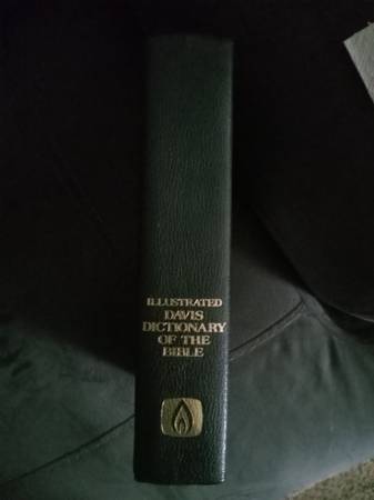 Diccionario Ilustrado de la Biblia de Davis - $763471308994689121
