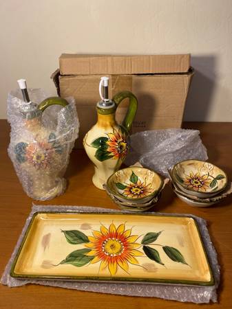 New beautiful dinning set 1