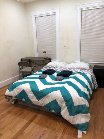 $1,199 / 3br - 150ft2 - Sept - Dec sublet furnished room in 4b1b (NEU-BU Med-orange line-jackson sq-Fort Hill)63856447375235122