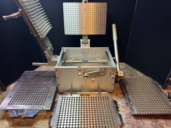 ProFiller 3700 with Lots of Accessories 1