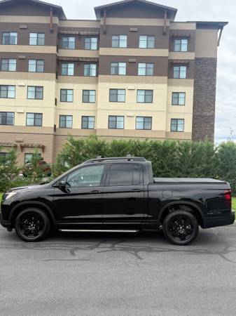 2018 Honda Ridgeline Black Edition AWD - $28,000 (Wenatchee)63442650116355124