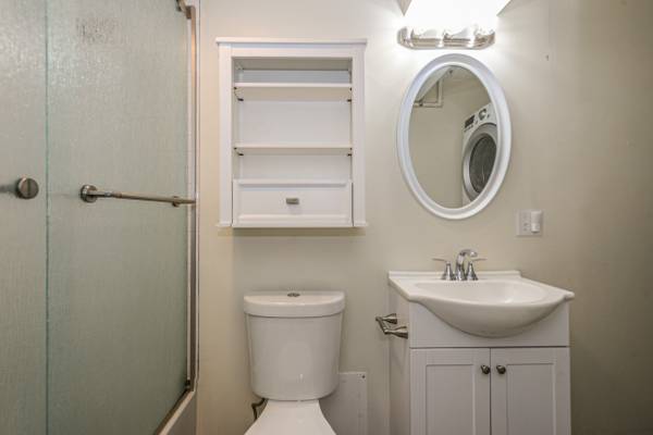 $3,100 / 3br - 1100ft2 - APARTMENT AVAILABLE NOW! (Newton)63996549233155124