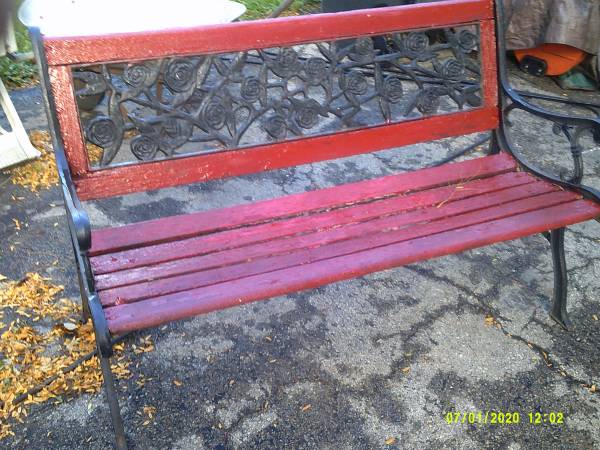 lawn or garden bench 1