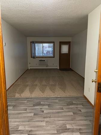 $1,035 / 2br - Two Bedroom Apartment Avail. at Hyde Park! *Reserve Your Home Today!* (New Brighton)63868703098755121