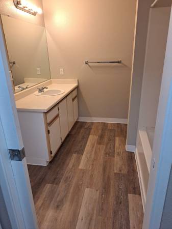 $1,150 / 1br - 645ft2 - 1 bedroom on 3rd floor (longview)63831397948033123