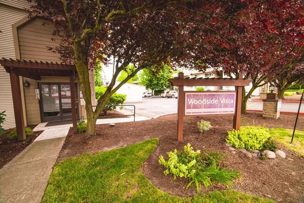 $1,325 / 1br - 600ft2 - Amplify your life: 1 BR, 1 BA, and tons of space! (Portland - Off of Barbur Boulevard)63842023867395124
