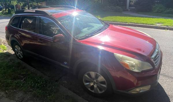 2012 Subaru Outback 3.6R - $5,000 (Del Ray, Alexandria, VA)62918234877825121