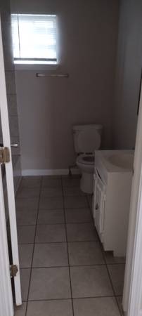 $1,100 / 1br - 1500ft2 - Nice!! 1/1 House $1100 (Galveston Texas)63812507299843123