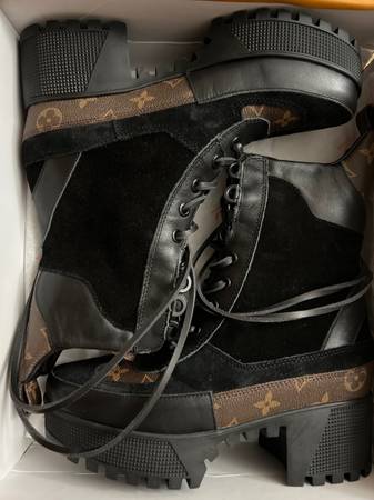 Louis Vuitton Laurette Platform Dessert boot 7 1