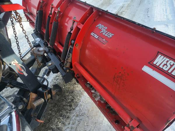 2012 Western Pro Plus ultra mount 8.5 ft snowplow 1