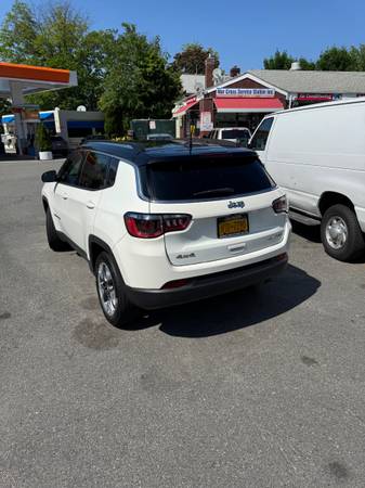 2021 jeep compass limited - $20,900 (Whitestone)63614198046979121