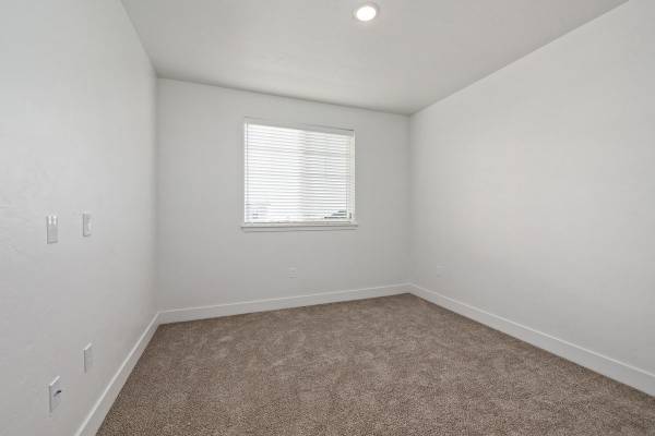 $2,330 / 3br - 1339ft2 - ¡Mudanza HOY! Llama hoy para programar tu mudanza! (Meridian)63794895385473122