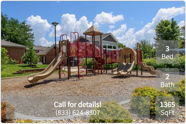 Make yourself at home! Beautiful 3 bed townhome in Omaha 1