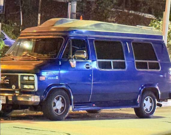 1994 HIGH TOP GMC VANDURA 2500 3/4 TON CUSTOM CONVERSION VAN 1