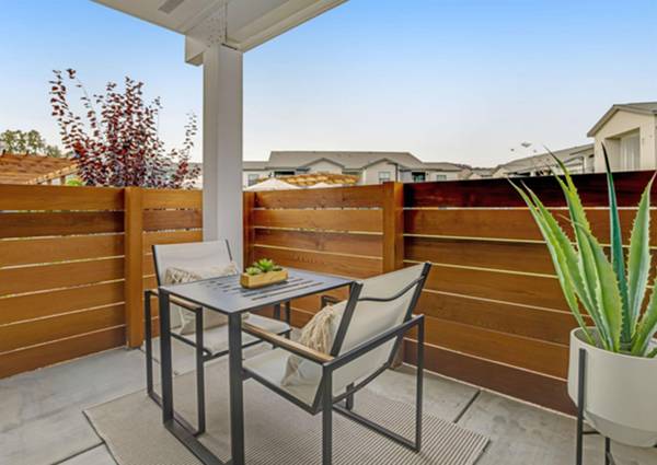 $3,450 / 3br - Private EV Stations - InUnit WD - Private Balcony w Enclosed Storage (Larkfield / Santa Rosa)63667888748419123
