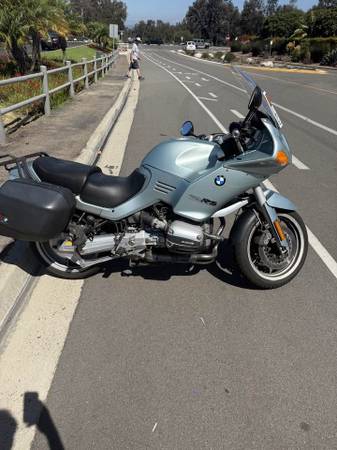 B. M. W. 1100 RS 1997 1