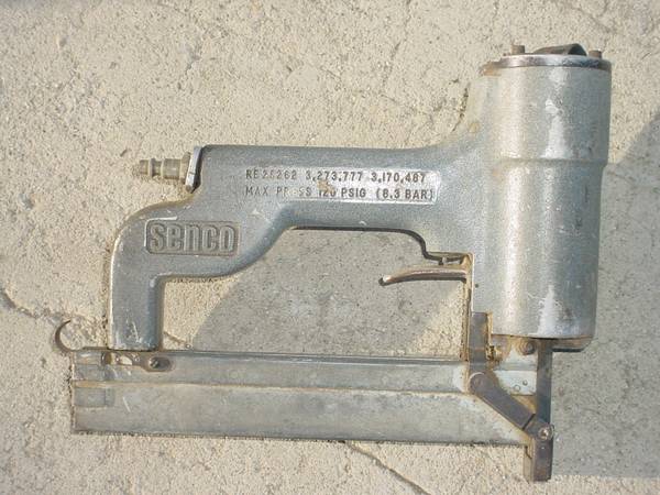 SENCO air staple gun model K 1