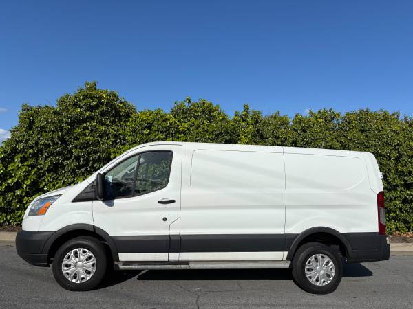 2015 TRANSIT 250 HD 3/4TON CLEAN WORK CARGO VAN 144K 6CYL GAS SAVER - $14,995 (DRIVE A LITTLE SAVE A LOT IN SAN JOSE! WE FINANCE BAD CREDIT)63624119811201123