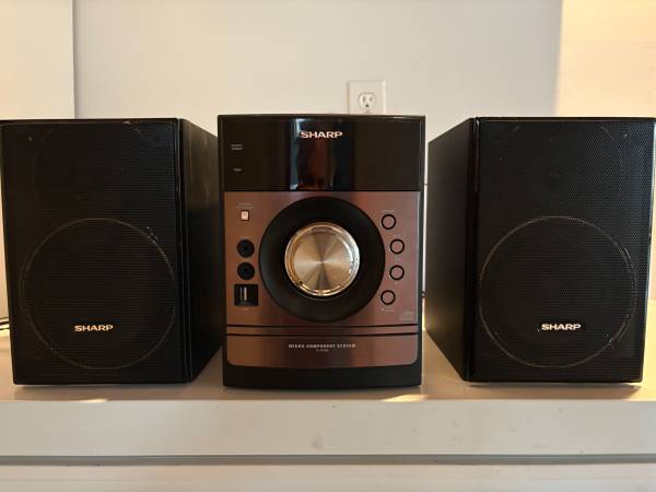 Sharp Micro Component System stereo with CD player 1