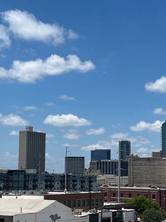 👀 Looking for a New Place? 1