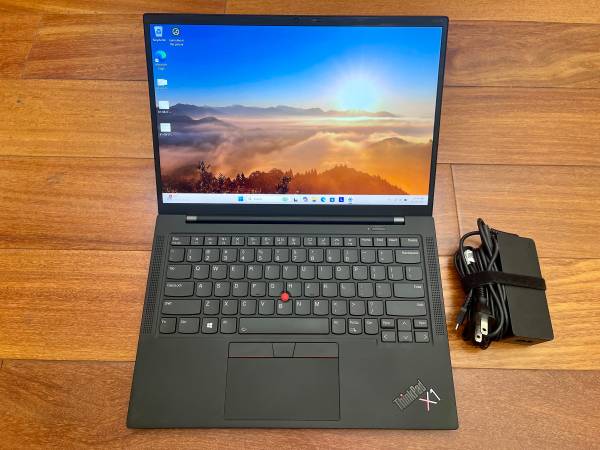 Thinkpad X1 carbon Laptop 11Gen i5 14in-WUXGA 16/512GB TouchDisplay 1
