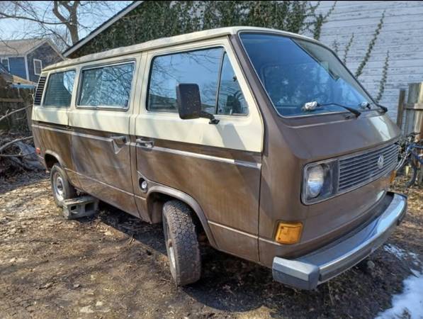 VW Bus - $7,200 (Kalamazoo)63618799068035120