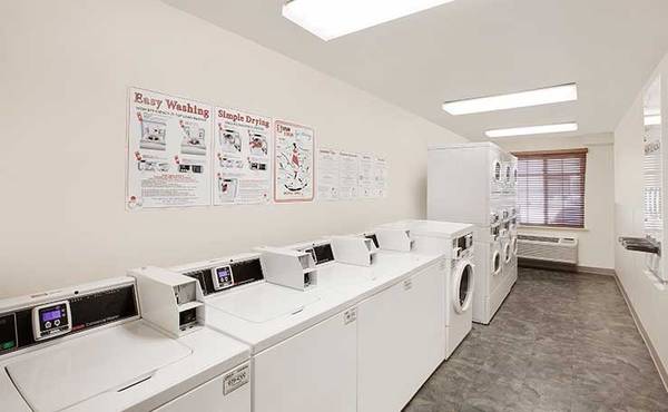 $220 / 1br - Simple Done Better with NO Hassle, NO Lease (14900 North Fwy, Houston, TX)63924170953731124