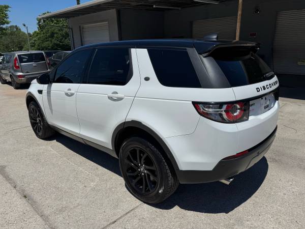 2018 Land Rover Discovery Sport SE - $13,000 (Stockbridge)63621265406721122