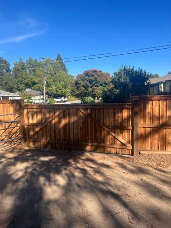$1,200 RV space (Citrus Heights)64043493852290123