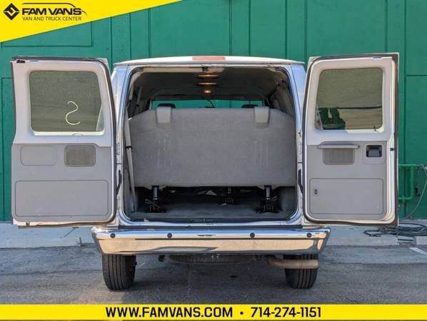 2013 Ford Econoline E-350 Mini - Photo 11